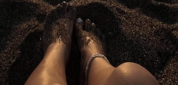 mala_feet