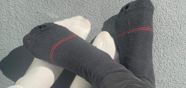 young Feet girls