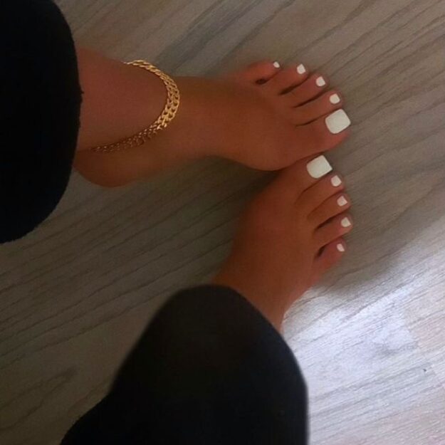LoveFeet