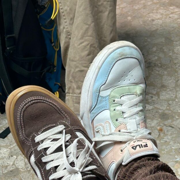 FeetForTwo