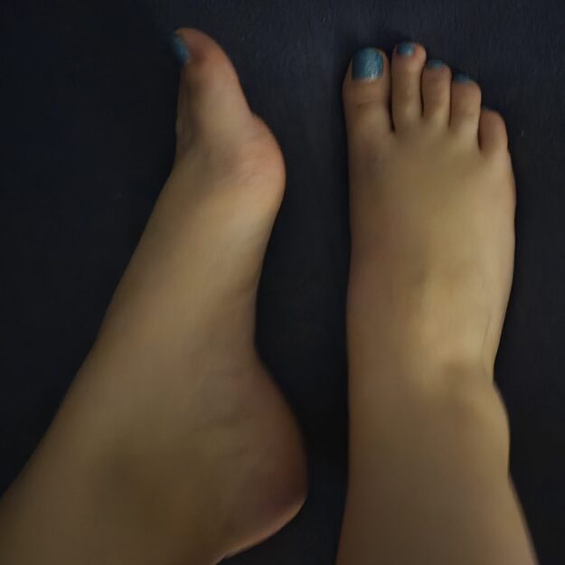 Littel Feet