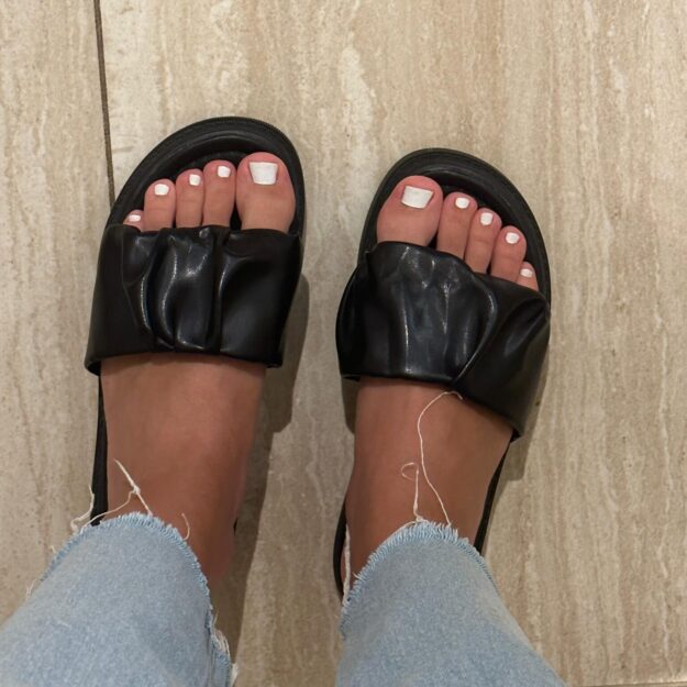forbidden_footprints