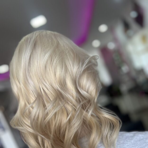 BlondieToes05